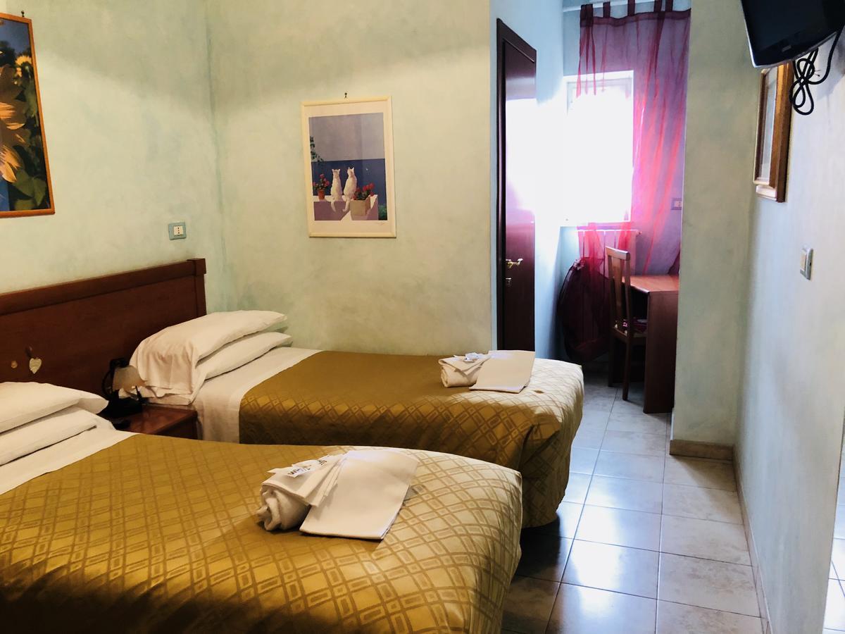 Hotel Casarola - Trigoria Castel di Decima Εξωτερικό φωτογραφία