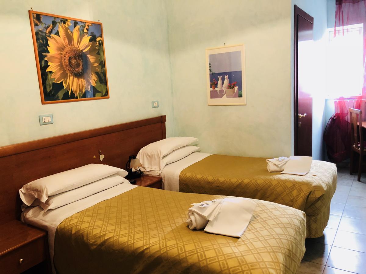 Hotel Casarola - Trigoria Castel di Decima Εξωτερικό φωτογραφία