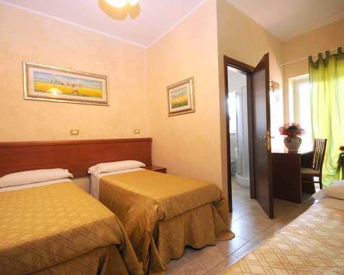 Hotel Casarola - Trigoria Castel di Decima Εξωτερικό φωτογραφία
